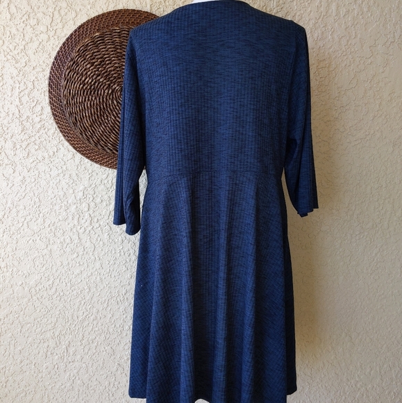 Torrid TEAL RIBBED KNIT FAUX WRAP DRESS - Picture 5 of 7